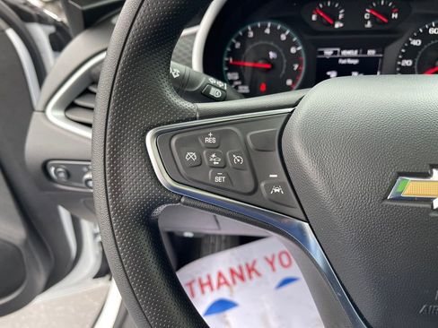 Used 2024 Chevrolet Malibu LT image 15