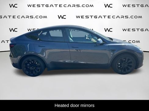 Used 2021 Tesla Model Y Long Range AWD/4WD image 23