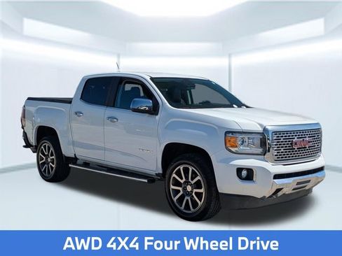 Used 2020 GMC Canyon Denali image 9