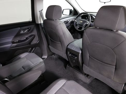 Used 2019 Chevrolet Traverse LT FWD image 39