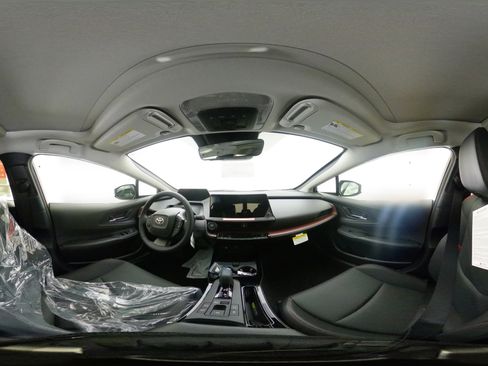 New 2026 Toyota Prius XSE image 17