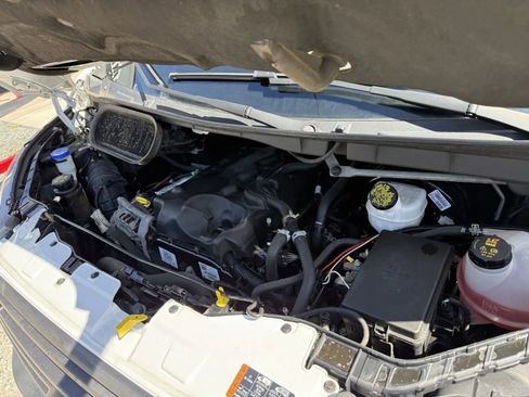 Used 2017 Ford Transit 250 148 Medium Roof image 17