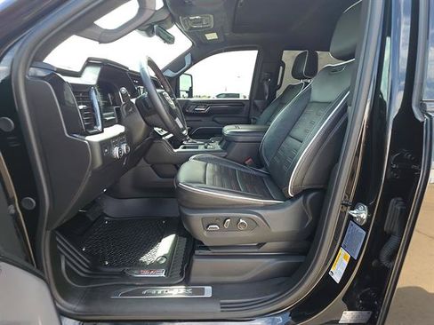 Used 2026 GMC Sierra 2500 AT4X AWD/4WD image 14
