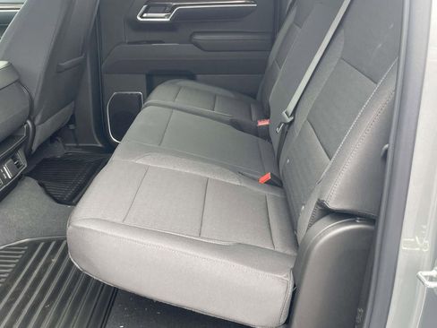 New 2026 Chevrolet Silverado 1500 LT w/ Z71 Off-Road Package image 8