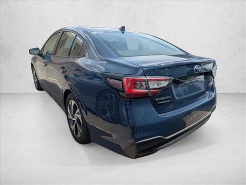 Used 2025 Subaru Legacy Premium AWD/4WD image 6