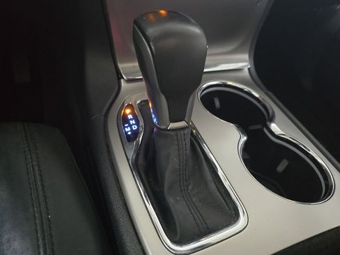 Used 2019 Jeep Grand Cherokee Altitude image 22