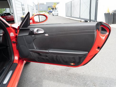 Used 2006 Porsche Cayman S RWD image 21