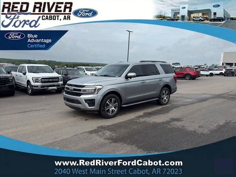 Used 2022 Ford Expedition XLT RWD image 1