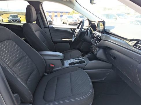 Used 2025 Ford Escape Active AWD/4WD image 28