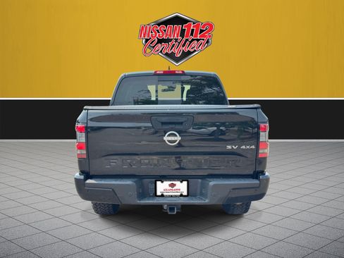 Used 2023 Nissan Frontier SV w/ SV Convenience Package AWD/4WD image 8