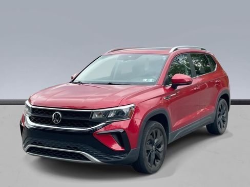 Used 2022 Volkswagen Taos SE w/ Panoramic Sunroof Package AWD/4WD image 1