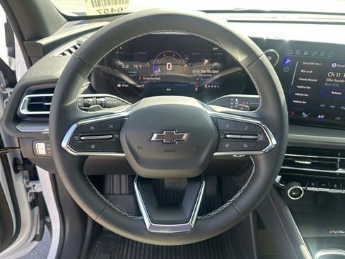 New 2026 Chevrolet Traverse LT w/ Midnight/Sport Edition AWD/4WD image 6