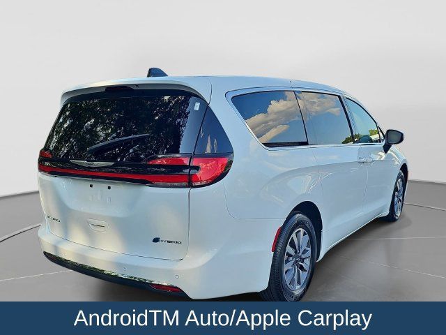 Used 2023 Chrysler Pacifica Touring-L FWD image 9