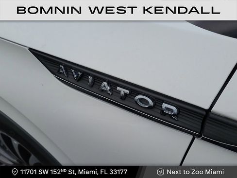 Used 2023 Lincoln Aviator Reserve image 5