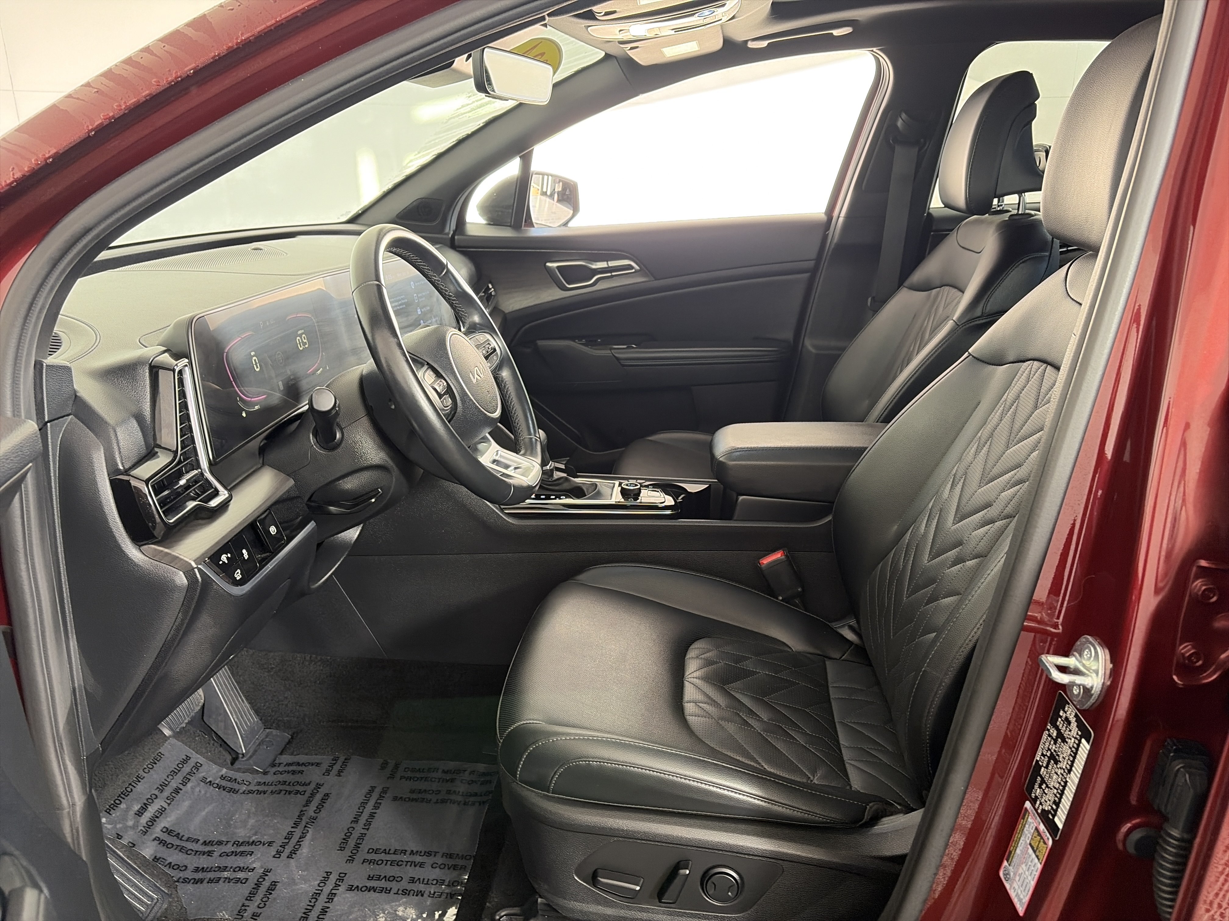 Certified 2024 Kia Sportage X-Line w/ X-Line Premium Package AWD/4WD image 6