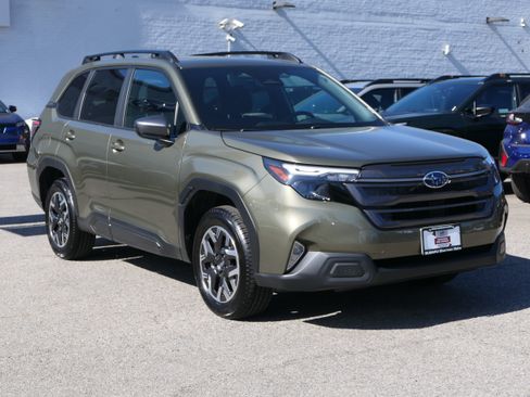 Certified 2026 Subaru Forester Premium AWD/4WD image 6