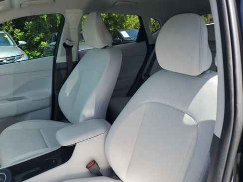 Certified 2024 Hyundai Kona SEL FWD image 12