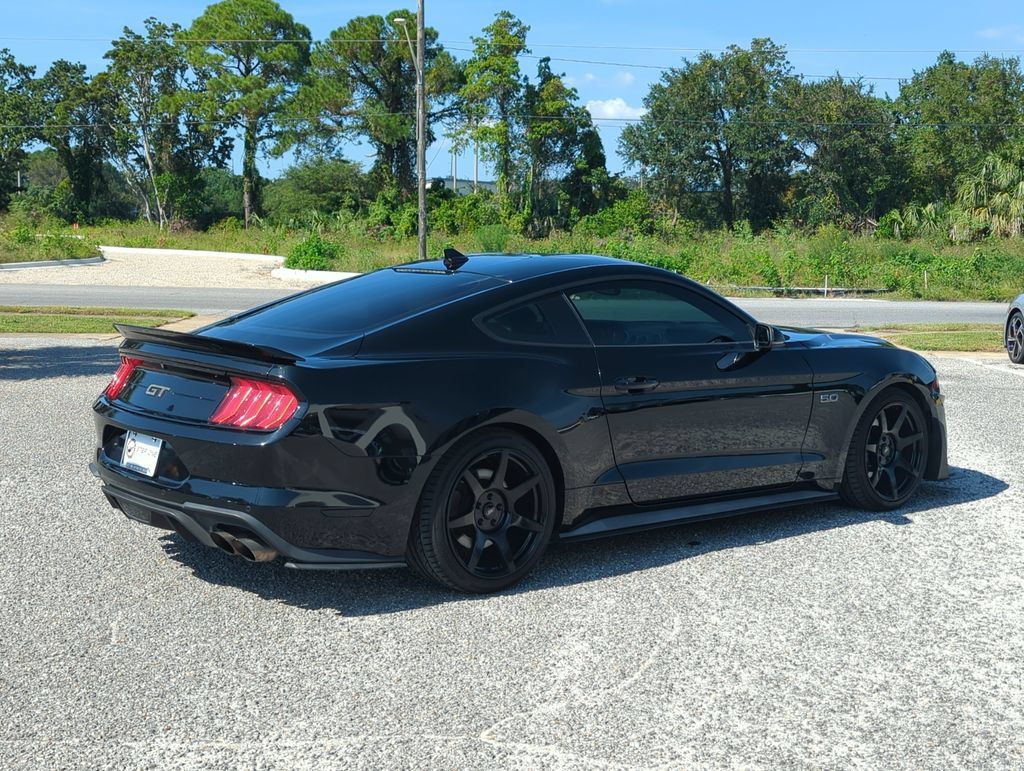 Used 2020 Ford Mustang GT Premium RWD image 7
