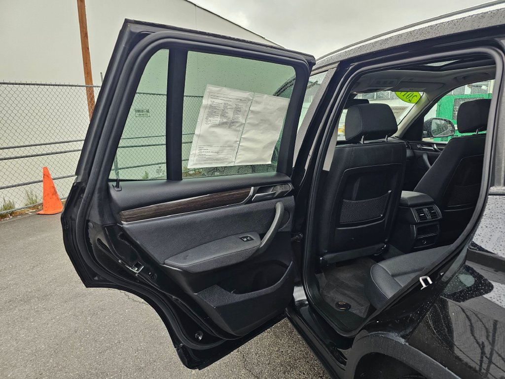 Used 2017 BMW X3 xDrive28i AWD/4WD image 15