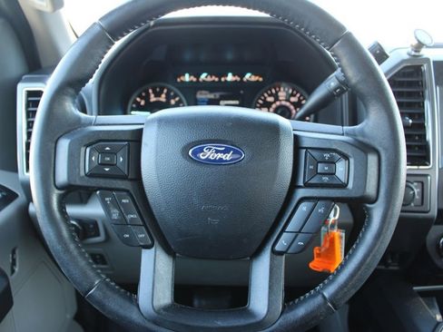 Used 2020 Ford F150 XLT w/ Equipment Group 302A Luxury image 28