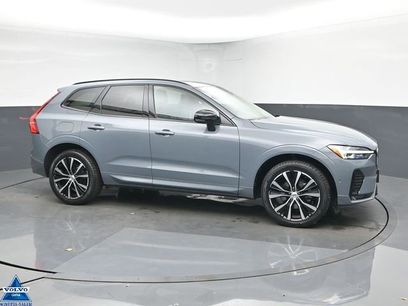 Used 2023 Volvo XC60 B5 Ultimate w/ Climate Package