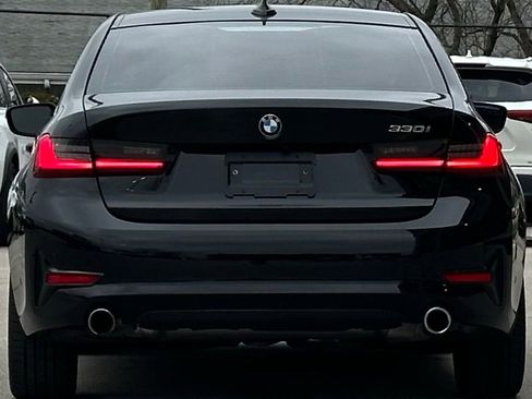Used 2021 BMW 330i Sedan w/ Convenience Package image 9