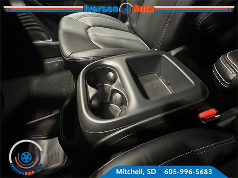 New 2026 Chrysler Pacifica Select image 23