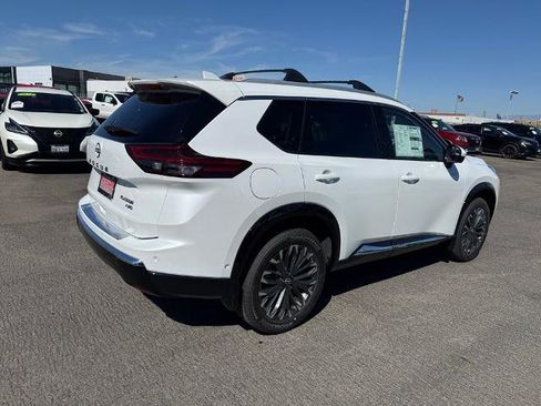 New 2026 Nissan Rogue Platinum w/ Platinum Premium Package AWD/4WD image 6