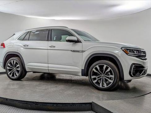 Used 2022 Volkswagen Atlas Cross Sport SEL Premium R-Line image 11