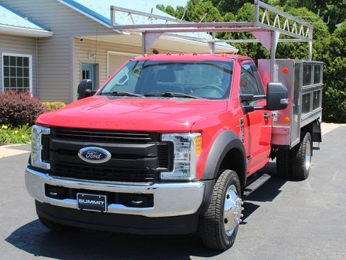 Used 2017 Ford F550 4x4 Regular Cab Super Duty image 12