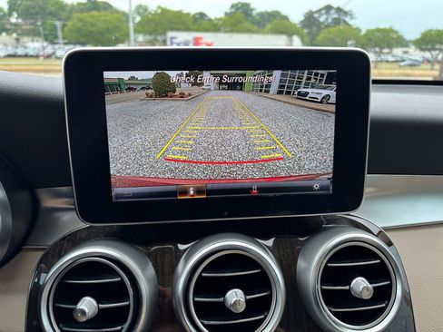 Used 2016 Mercedes-Benz GLC 300 image 20