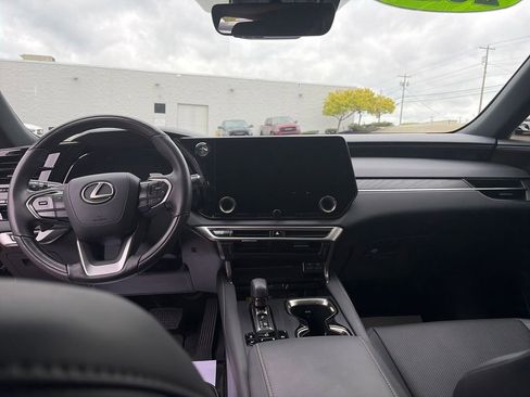 Used 2025 Lexus RX 350h w/ Convenience Package AWD/4WD image 13
