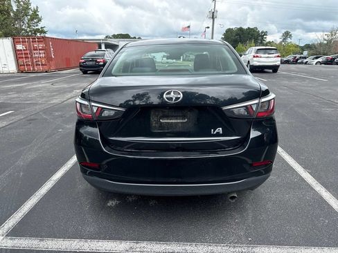 Used 2016 Scion iA FWD image 4