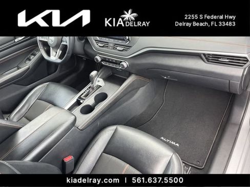 Used 2020 Nissan Altima 2.5 SR image 10