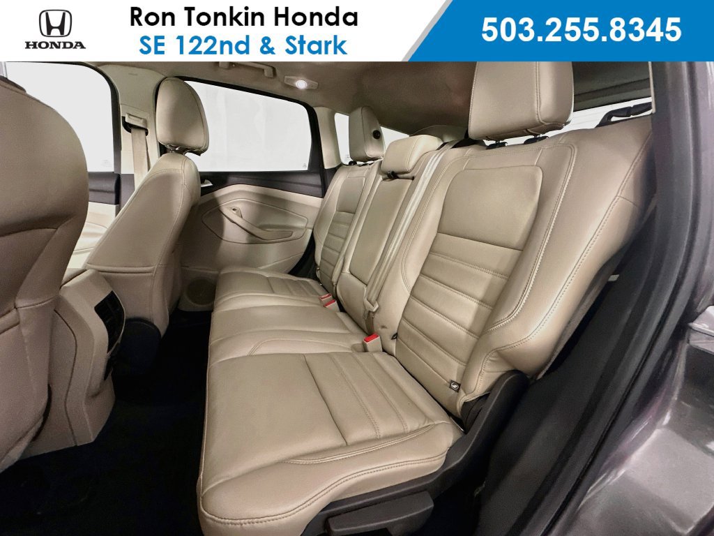 Used 2017 Ford Escape Titanium w/ Equipment Group 301A AWD/4WD image 27