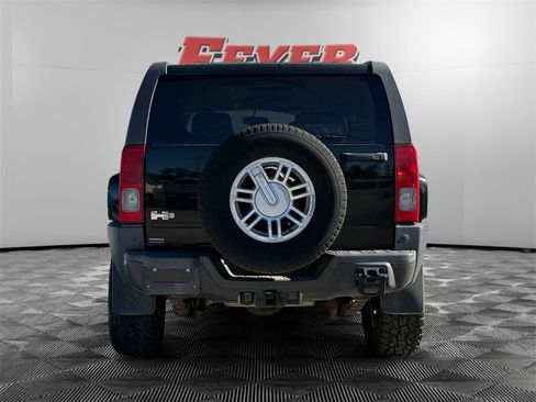 Used 2007 HUMMER H3 image 4