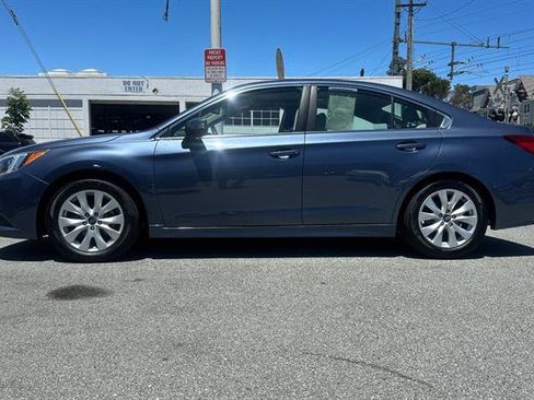 Used 2016 Subaru Legacy 2.5i Premium AWD/4WD image 6