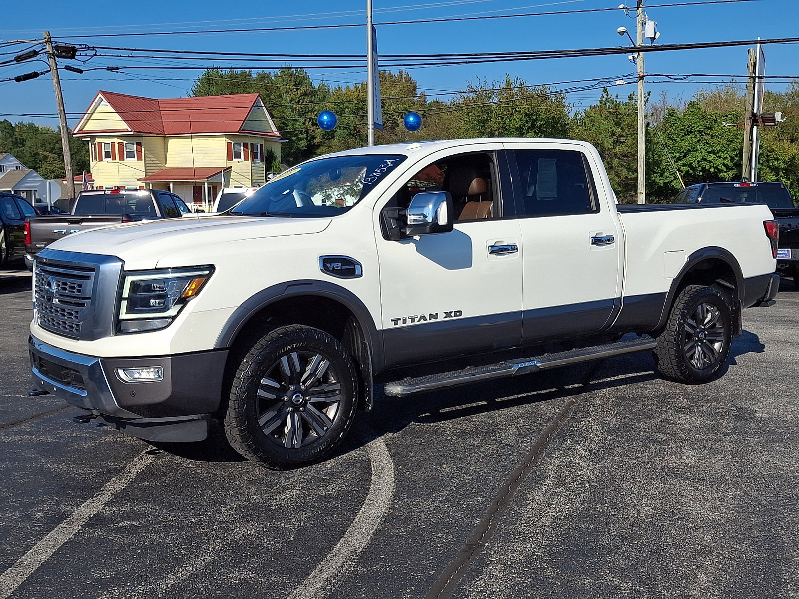 Used 2021 Nissan Titan Platinum Reserve w/ Moonroof Package AWD/4WD image 3