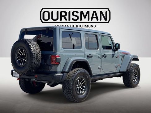 Used 2025 Jeep Wrangler Unlimited Rubicon AWD/4WD image 22