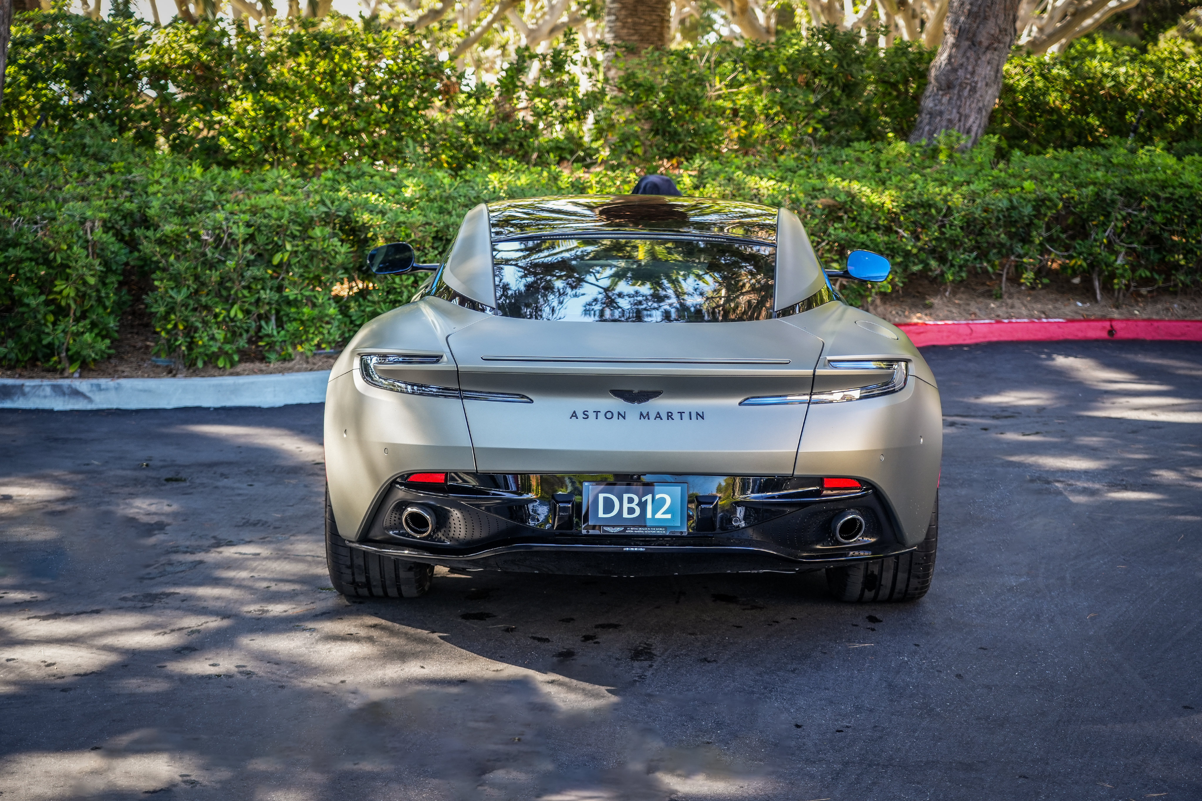 Used 2024 Aston Martin DB12 Coupe RWD image 15