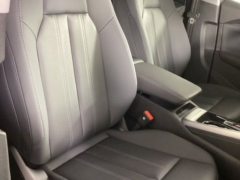 New 2025 Audi Q5 Premium image 20