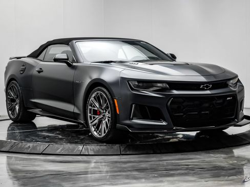 Used 2024 Chevrolet Camaro ZL1 RWD image 33