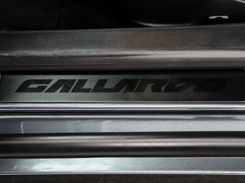 Used 2013 Lamborghini Gallardo LP 560-4 image 40