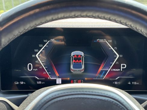 Used 2022 BMW i4 eDrive40 w/ M Sport Package image 23