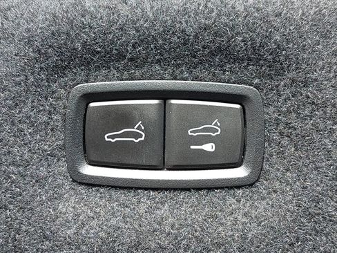 Used 2023 Audi e-tron GT Prestige w/ Prestige Package AWD/4WD image 13