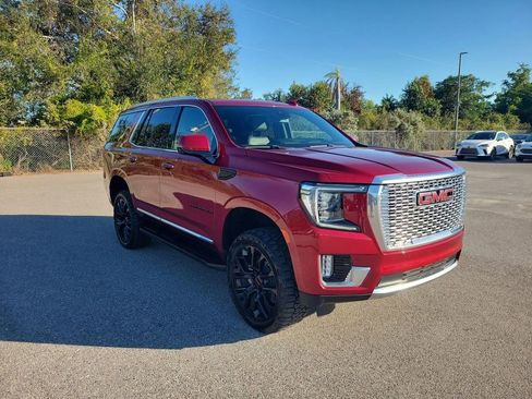 Used 2023 GMC Yukon Denali w/ LPO, Floor Liner Package image 9