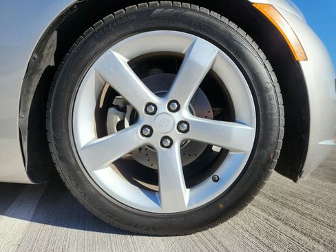 Used 2008 Saturn Sky Red Line RWD image 32