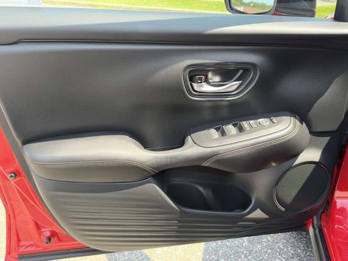 Certified 2026 Honda HR-V Sport image 13