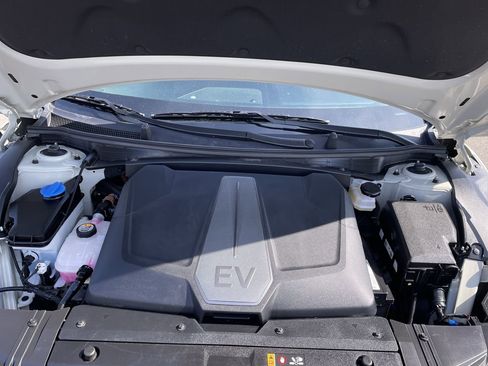 Used 2022 Kia EV6 Wind w/ Wind Technology Package image 15