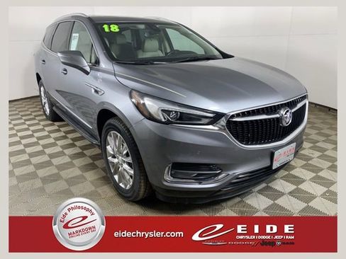 Used 2018 Buick Enclave Premium w/ Experience Buick Package image 1